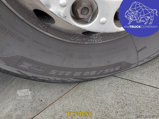 Substâncias perigosas Mercedes-Benz Actros 1842