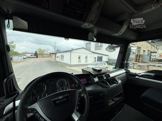 LKW mit Getränkeaufbau MAN TGM 15.290 Schwenkwand