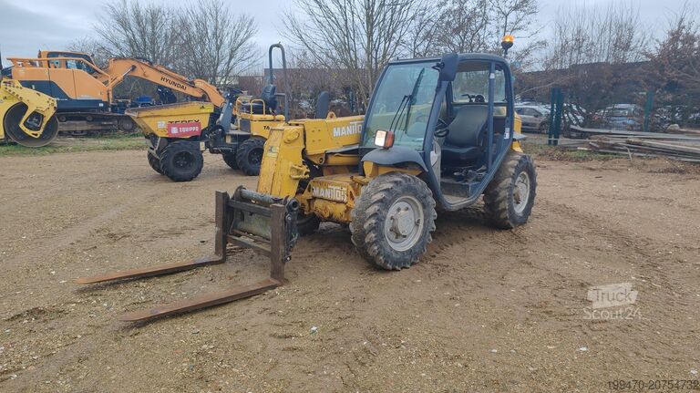 Teleskooppinen käsittelijä Manitou MT523