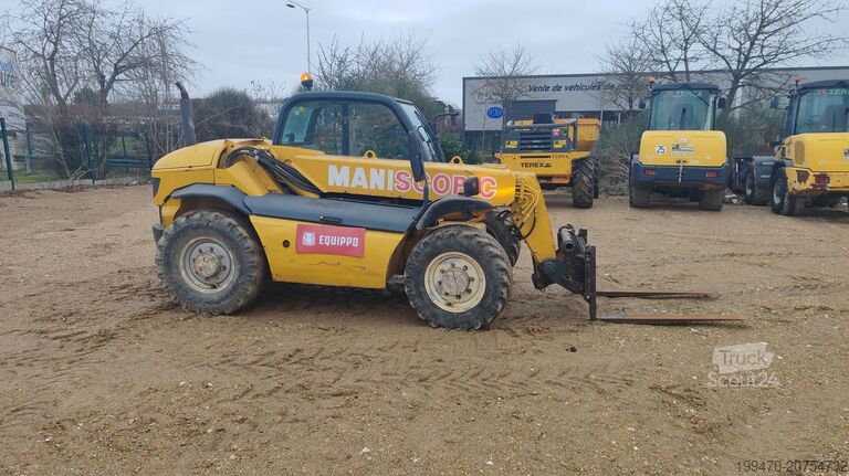 Teleskooppinen käsittelijä Manitou MT523