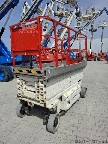  JLG 2646ES