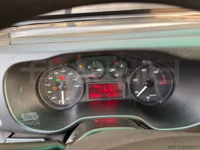 Intercity bus IVECO Daily