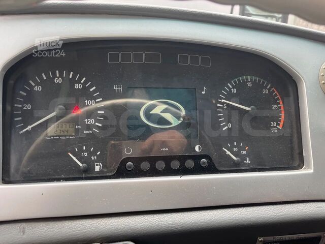 Autobus turystyczny King Long XMQ6130Y 3AL 1AA1A