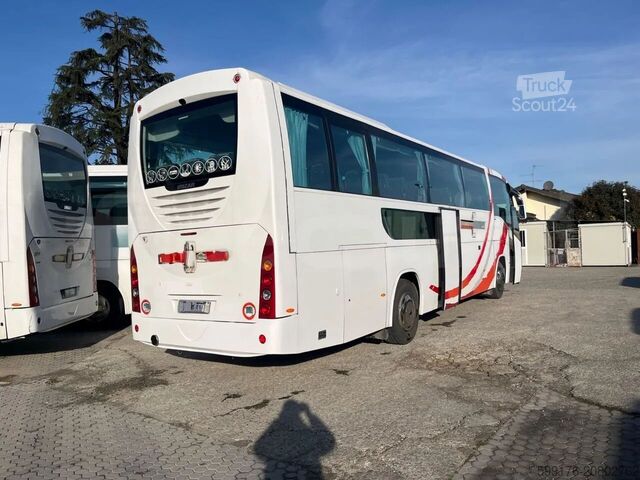 Autobus turystyczny Irizar Scania