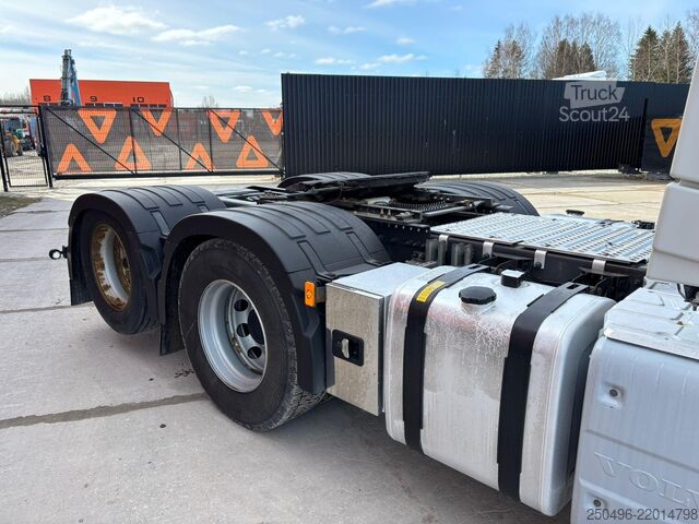 Trator standard Volvo FH 540 6x2 GLOBE XL / RETARDER / DOUBLE BOGIE