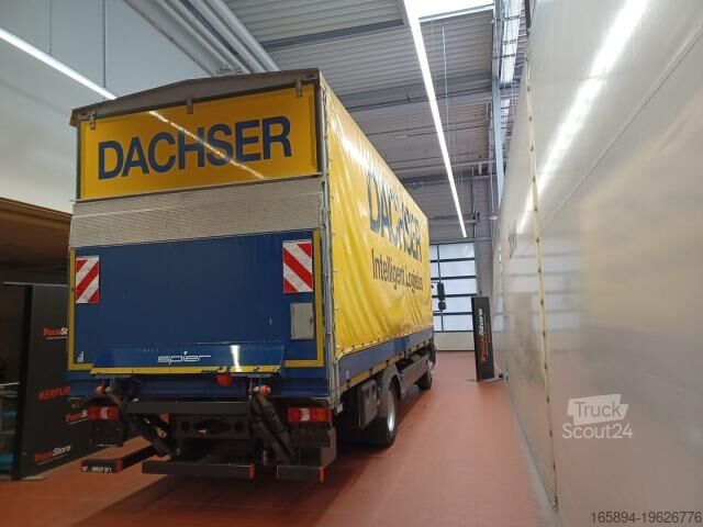 Camion cu platformă și prelată Mercedes-Benz Atego 1223 L