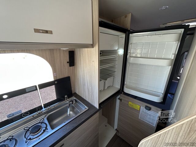 Przyczepa kempingowa/kamper Fiat Weinsberg Carabus 600 K | 4 Posti Letto | Completamente Attrezzato