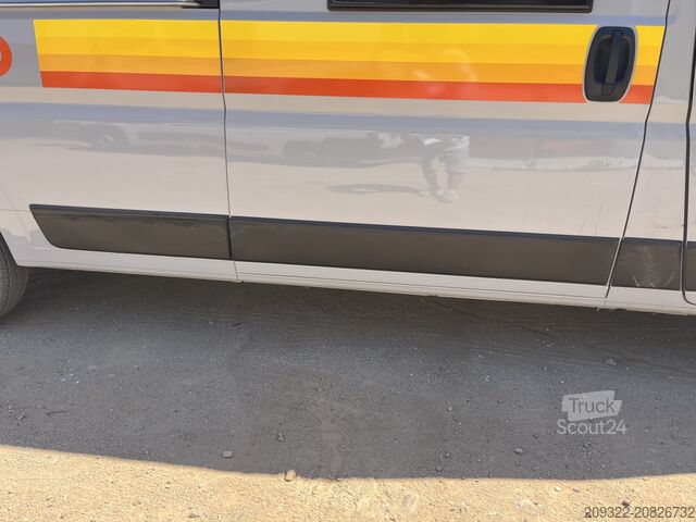 Przyczepa kempingowa/kamper Fiat Weinsberg Carabus 600 K | 4 Posti Letto | Completamente Attrezzato