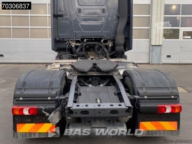 Стандарт-СЗМ Mercedes Actros 1853 4X2 Gigaspace Mirrorcam Retarder 2x...