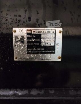 Lánctalpas daru Maeda MC 405 CRME -3