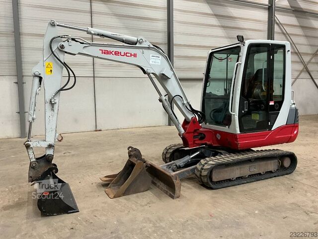 Takeuchi TB 235 Takeuchi TB 235