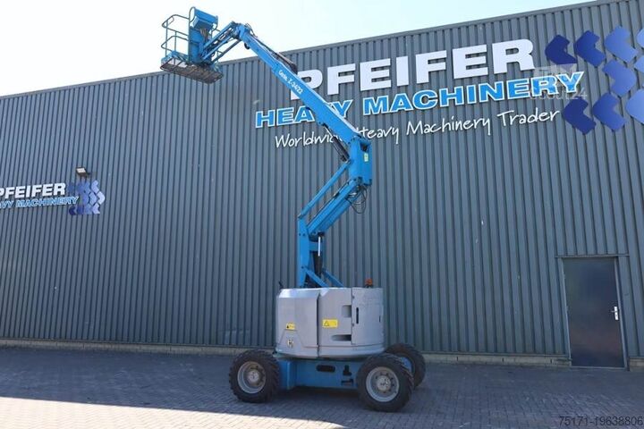 Mafsallı teleskopik çalışma platformu Genie Z34/22 Diesel, 4x4 Drive, 12.6m Working Height, 6.