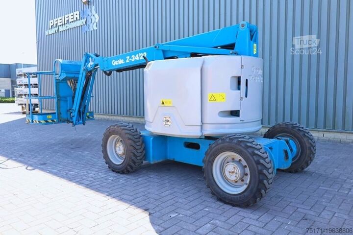 Mafsallı teleskopik çalışma platformu Genie Z34/22 Diesel, 4x4 Drive, 12.6m Working Height, 6.
