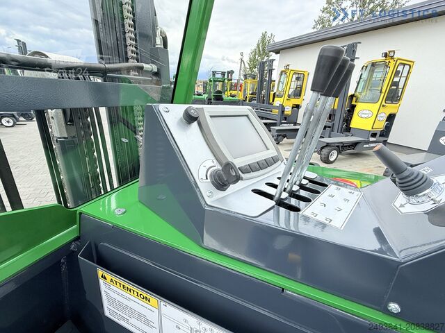 Vierwegvorkheftruck COMBILIFT CBE2500 TRIPLEX 5500 FORK POSITIONER