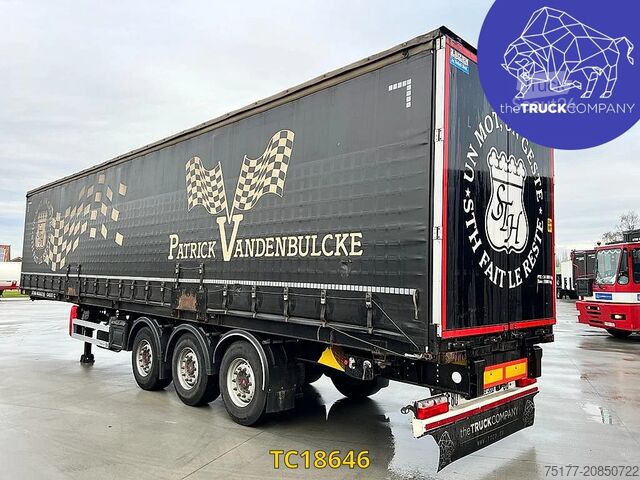 Transporte de contenedores Hoet Trailers + Caisse Libner 2018