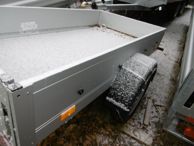 Araba römorku HUMBAUR H752010