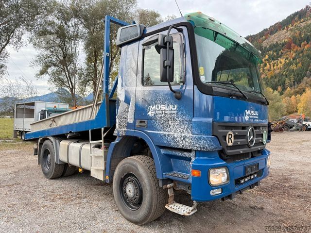 Standard SZM MERCEDES-BENZ Actros 2046 4X4BB SZM + LKW Maschinentransporter