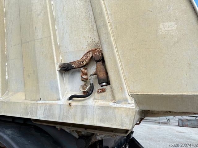 Semirremolque volquete SCHWARZMÜLLER 3 Achsen Liftachse 45-55m³ Alumulde Stahl Rahmen