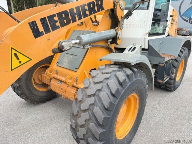 Radlader LIEBHERR L 509 Speeder Schnellwechsler Schaufel + Gabel