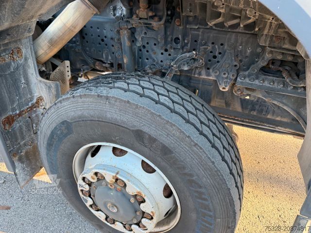 Standard SZM MERCEDES-BENZ Arocs 2043 4X4 original kein Hydro Blatt Kipphyd