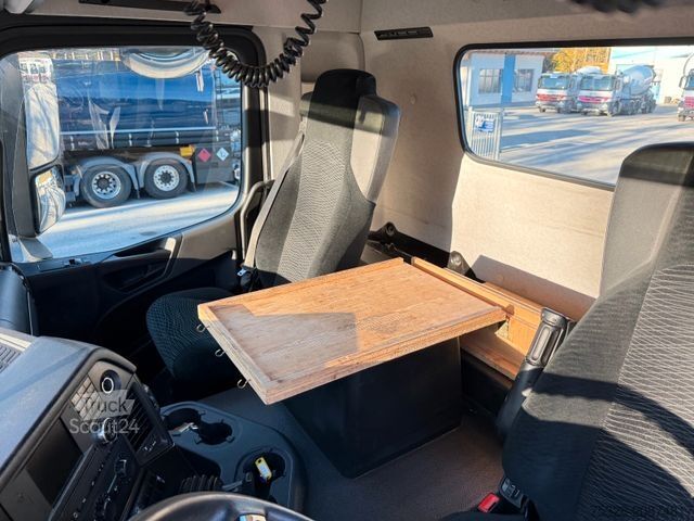 Standard SZM MERCEDES-BENZ Arocs 2043 4X4 original kein Hydro Blatt Kipphyd