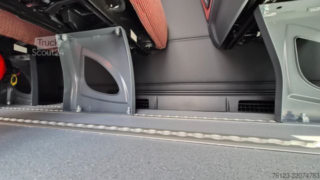 Микробус MERCEDES-BENZ 8 Sprinter Lord Light 22 Sitzer Vorlauffahrzeug