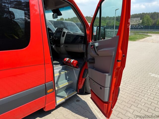 Minibusz Mercedes-Benz Sprinter 516