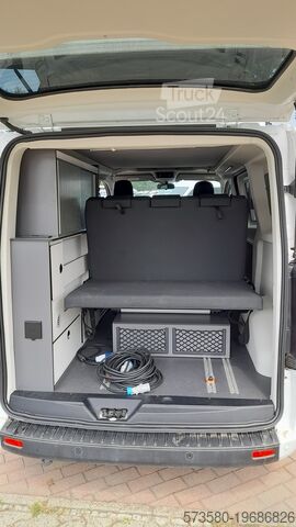 Furgoneta con caja Panama P10 T22