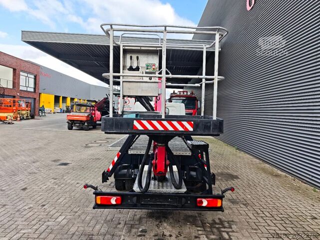 Hefplatform Nissan Cabstar 35.12 NT400 CTE B-lift 150 Pro