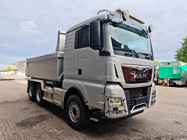 Kipper MAN TGX 33.560 6x4 Kipper