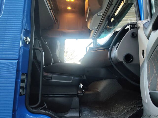 Automašīnu pārvadātājs furgons DAF XF 480 6x2 + FVG ALFS