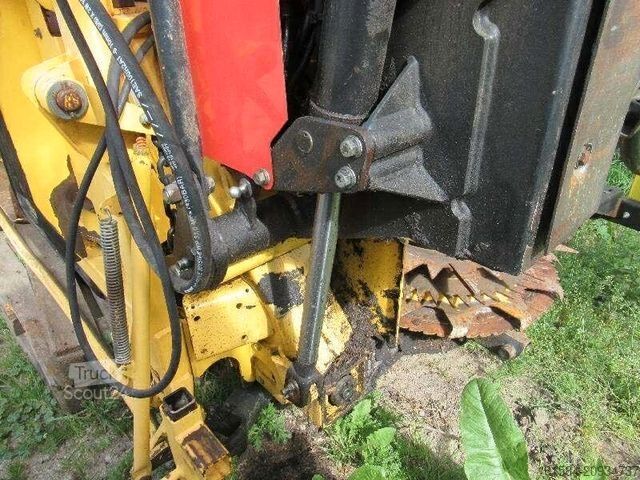 Landmaschine NEW HOLLAND 900 SFIE