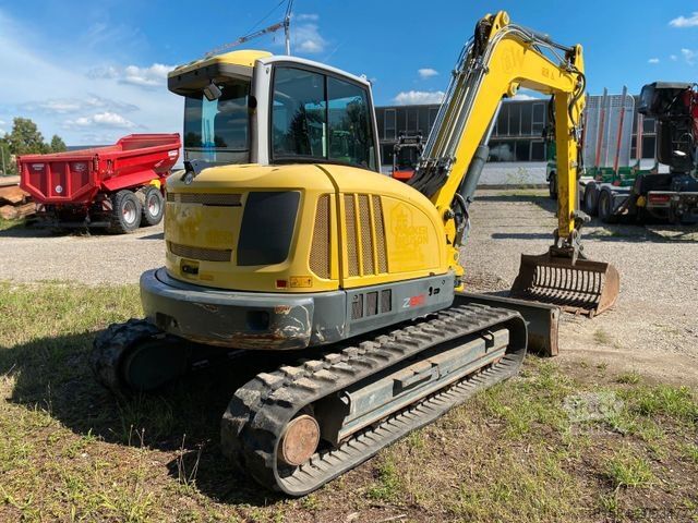 Minikotró WACKER EZ 80