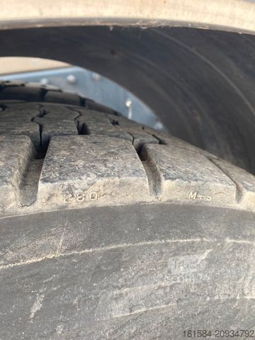 Wechselfahrgestell LKW IVECO AHFFU7C3000114 CM LNG