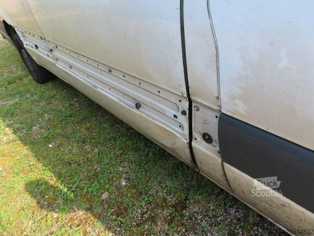 Duba panelată MERCEDES-BENZ Sprinter 317 CDI lang