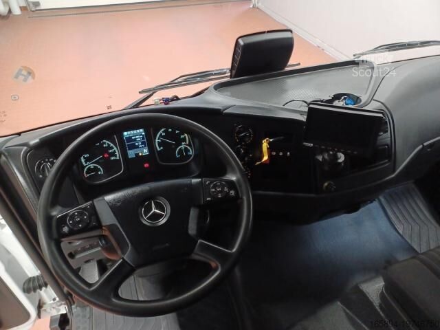 Furgoneta caja Mercedes-Benz Atego 818 EXPORT L Möbelkoffer