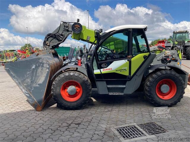 Teleszkópos rakodó CLAAS Scorpion 756 Varipower