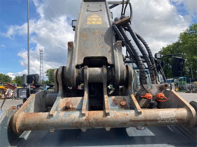 Teleszkópos rakodó CLAAS Scorpion 756 Varipower