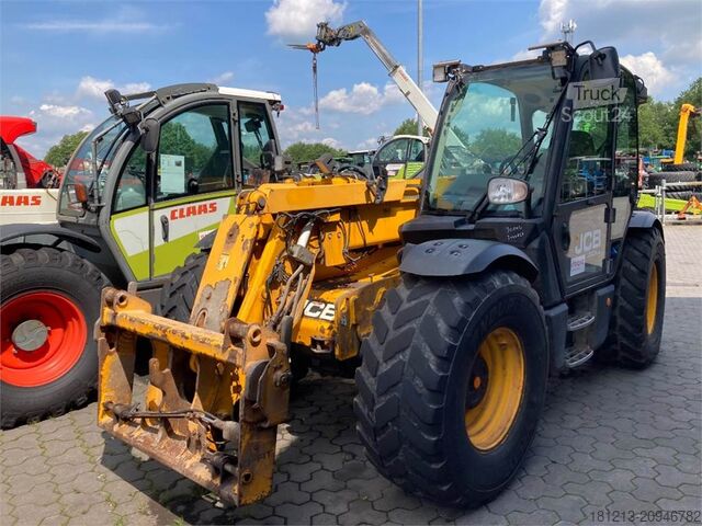 Teleskopski nakladalnik JCB 541-70 AgriPro