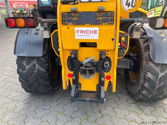 Teleskopski nakladalnik JCB 541-70 AgriPro