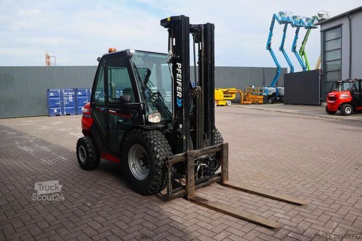 رافعة شوكية للطرق الوعرة Manitou MC25-4 Valid Inspection, *Guarantee! Diesel, 4x4 D