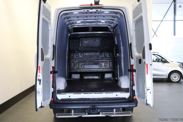 Dobozos kisteherautó Volkswagen Crafter 2.0 TDI L3H3 177PK EURO 6 - Airco - Cru...