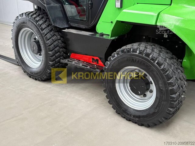 Chariot élévateur pour terrain accidenté Manitou M30-4
