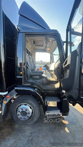 هيكل الشاحنة Iveco EuroCargo 120e25