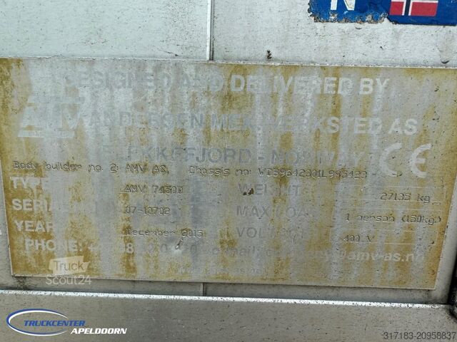 Betonpomp Mercedes-Benz Arocs 3242 AMV 7450D Concreetsprayer, 8x4, Blad...