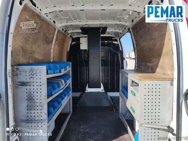 Personalisierter Lieferwagen Renault MASTER 2.3 DCI CESTA ELEVADORA 130CV