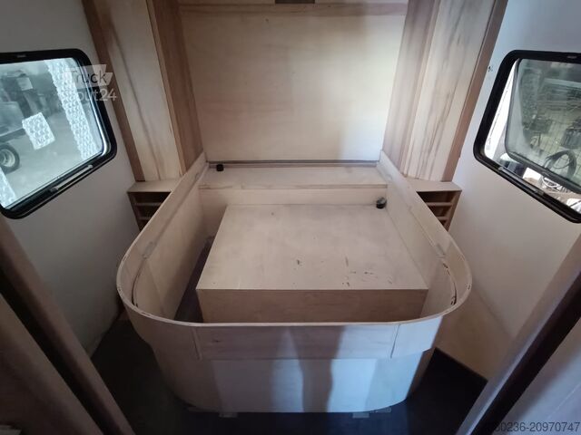 Integriertes Wohnmobil SCANIA Luxusreisemobil Produktionsplatz