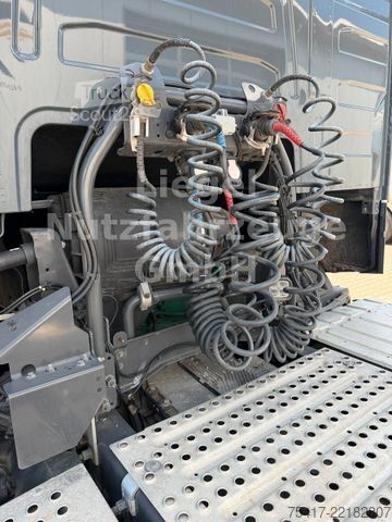 Vakio vetoauto VOLVO FH 500 *Kipphydraulik* Neuer Motor*