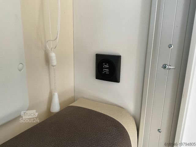 Half-integraal camper FORSTER T 699 LF STH LM KAM