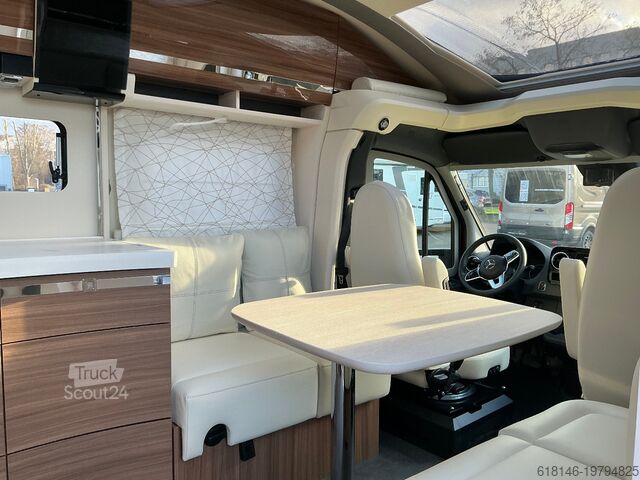 Halvintegrerad husbil EURA MOBIL CONTURA 766 EF LUMINARY PLUS+FAHRASSISTENZ+LEDER